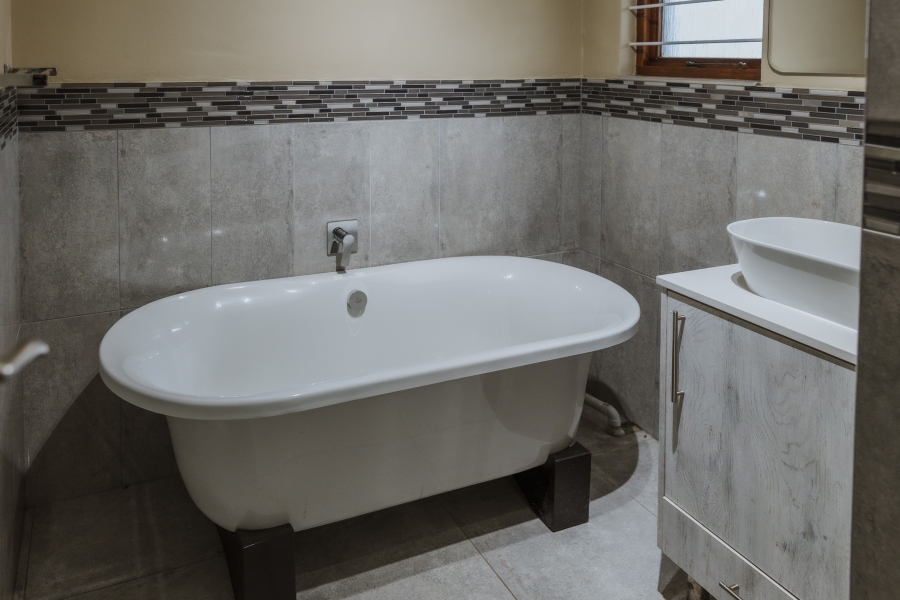 4 Bedroom Property for Sale in Buitenverwagting Western Cape